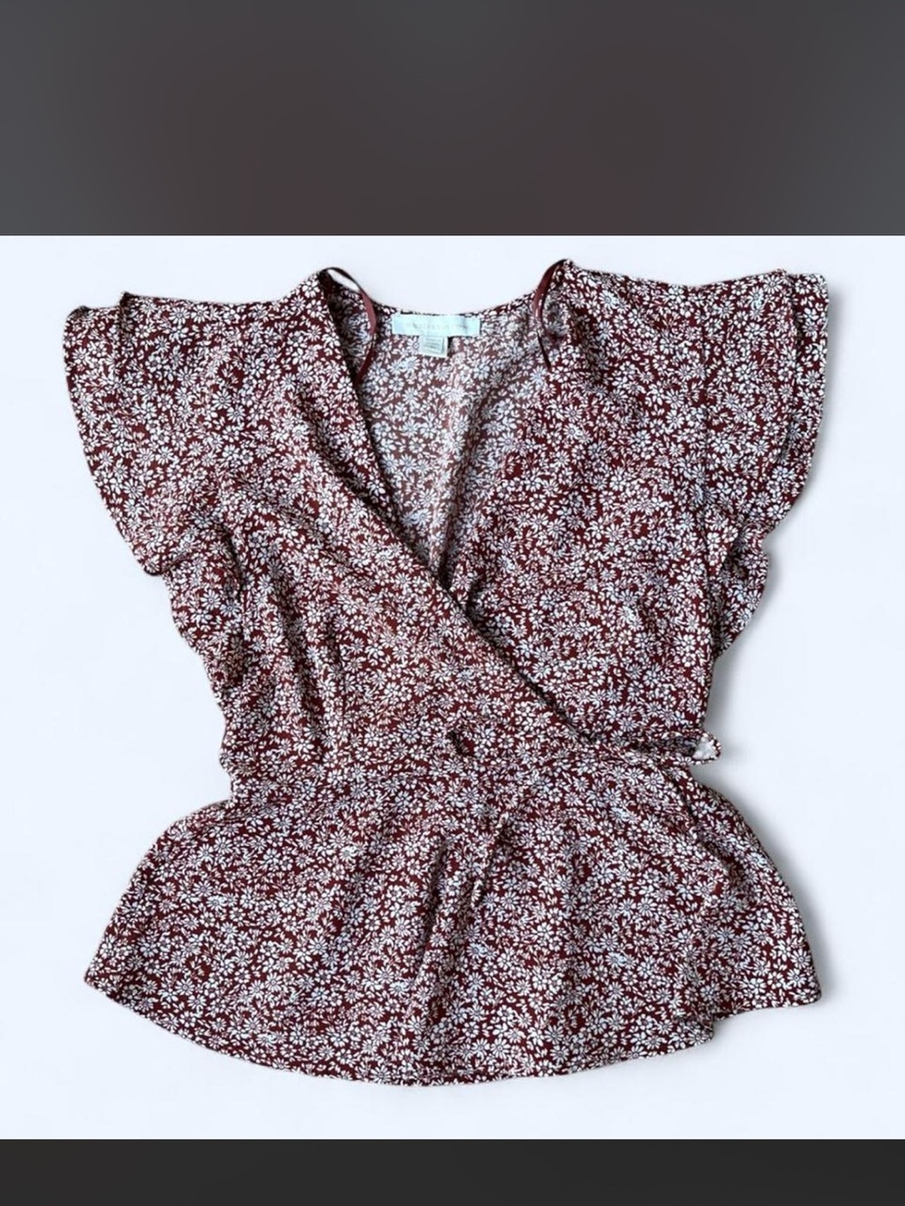 Monteau Burgundy Floral Split V-Neck Ruffle Top